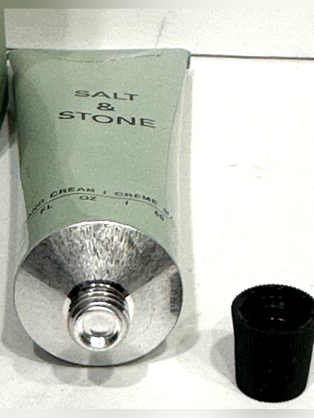NEW, SALT & STONE Bergamot & Hinoki Hand Cream 2 fl oz - Picture 5 of 5